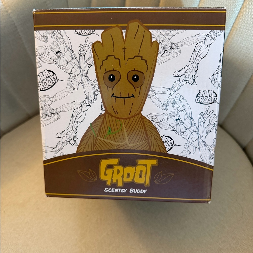 Marvel Groot Scentsy Buddy - Brown and Green with sealed scent pak